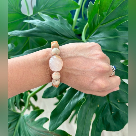 Open your heart. Awaken your light. Trust your path - Picture 3 of 4